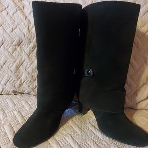 Women's Tahari Black Boots